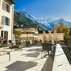 cosmiques.hotels-rhonealpes.com/